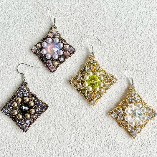 [Timeless Bloom]|Handmade Beaded Earrings|Silver earrings